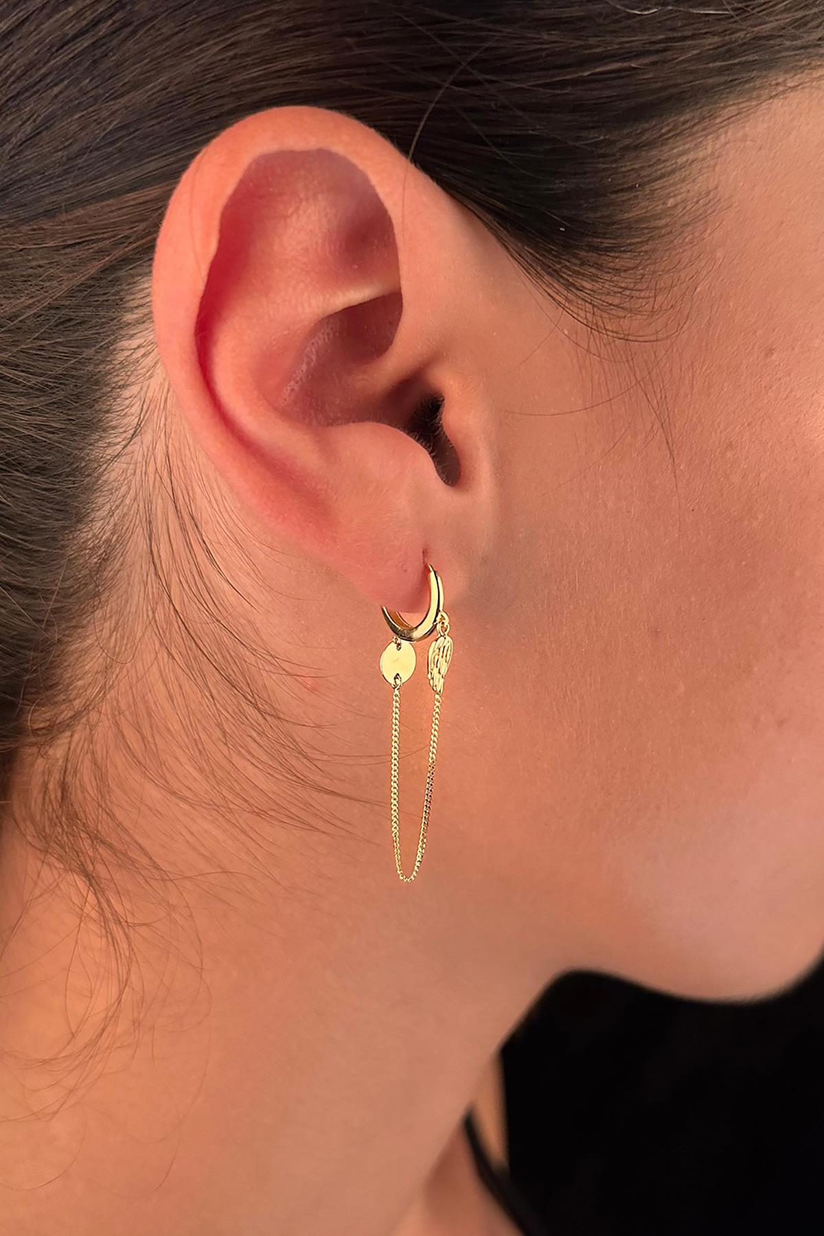 14K Gold Angel Wing Shape Fine Chain Huggie Earrings