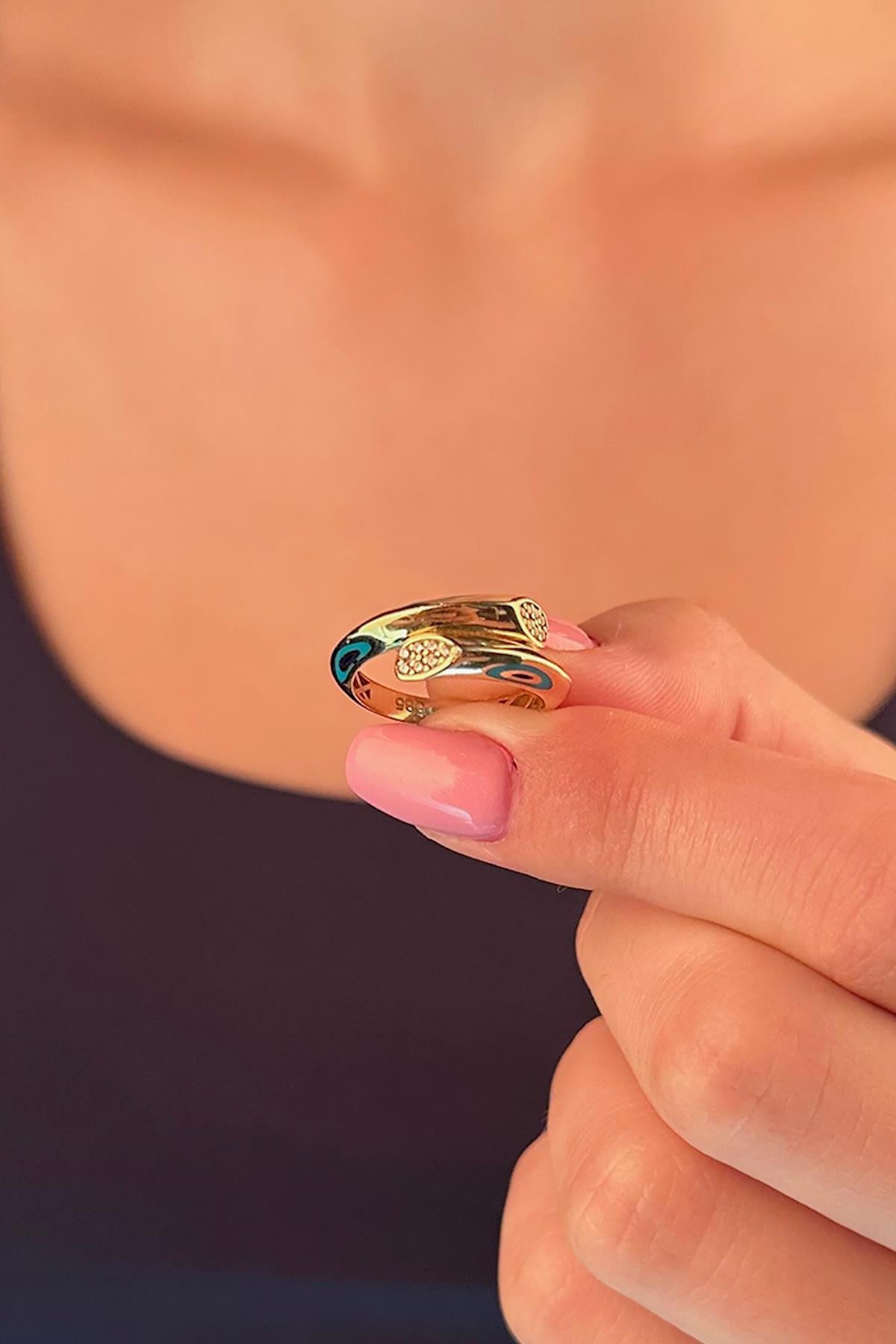 14K Gold Evil Eye Detailed Corner Stone Ring