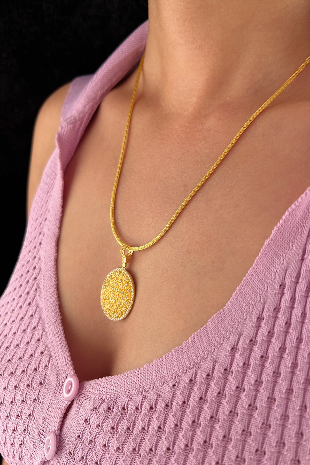 14K Gold Medallion Necklace 1