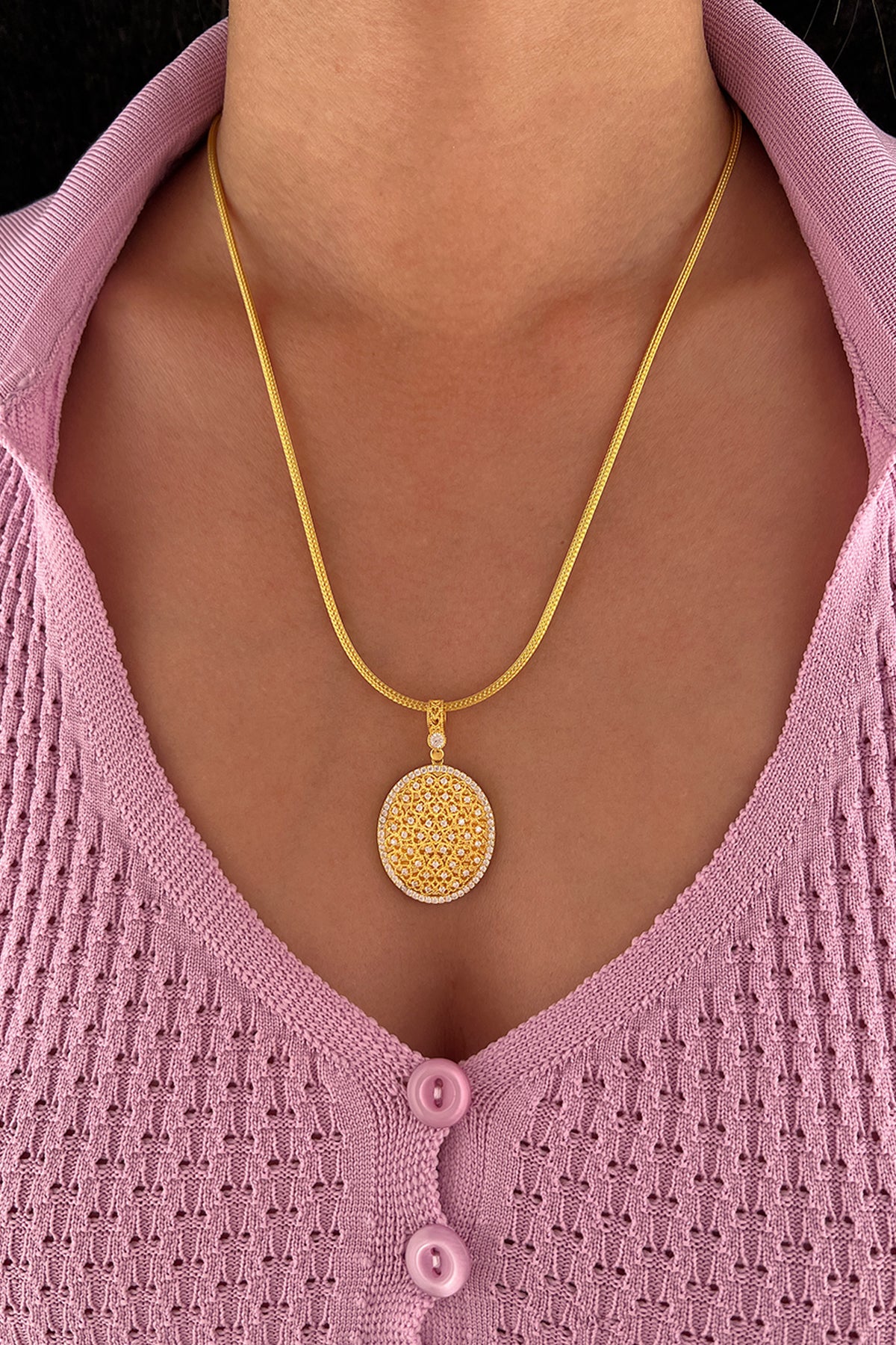 14K Gold Medallion Necklace 1