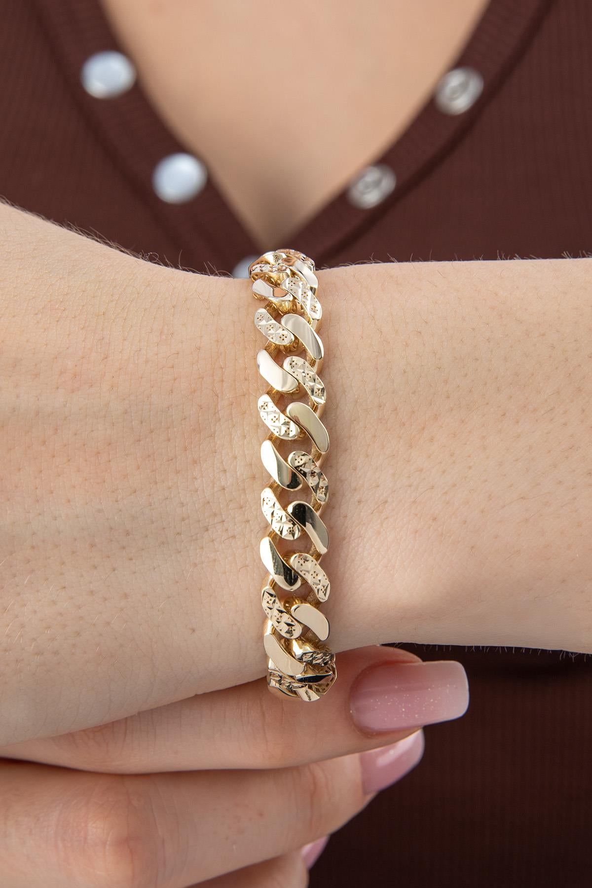 14K Gold Patterned Cuban Bracelet