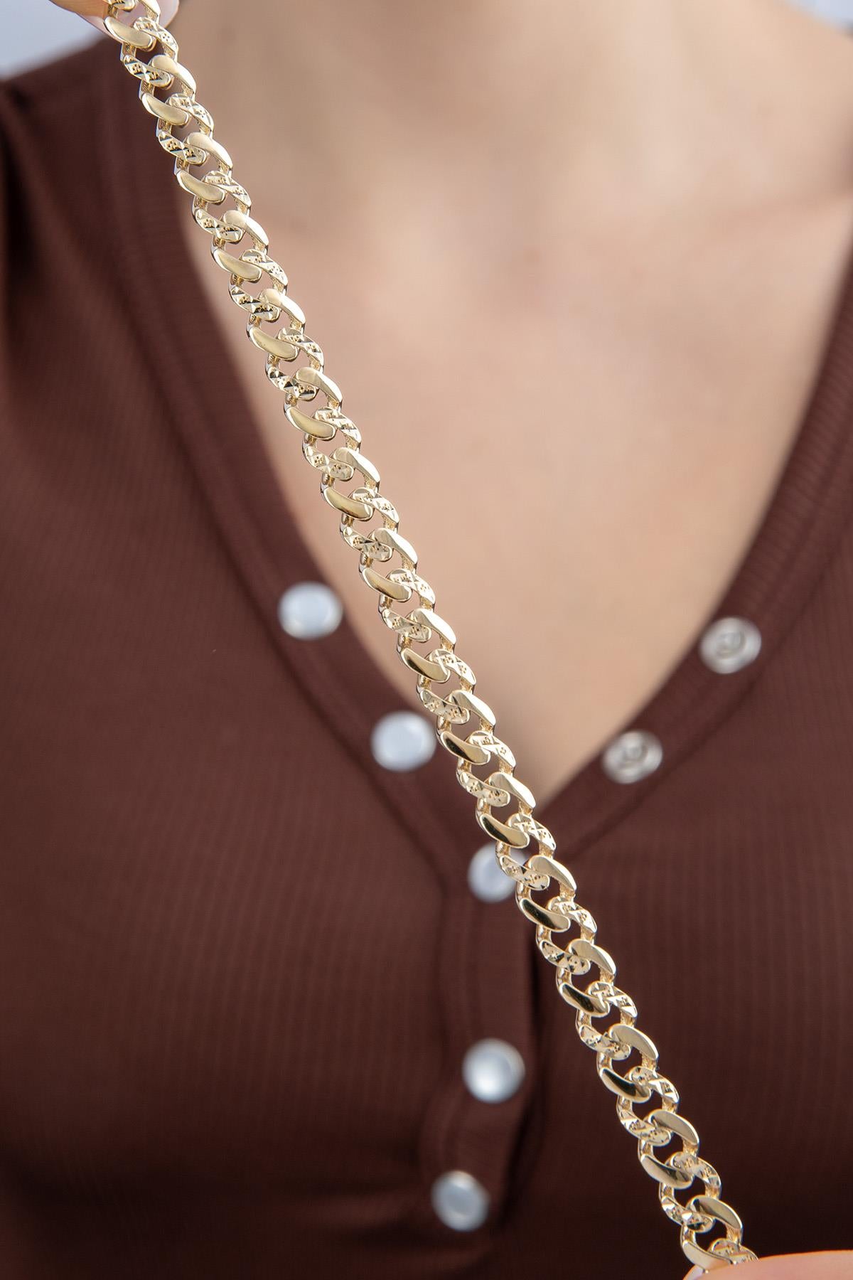 14K Gold Patterned Cuban Bracelet