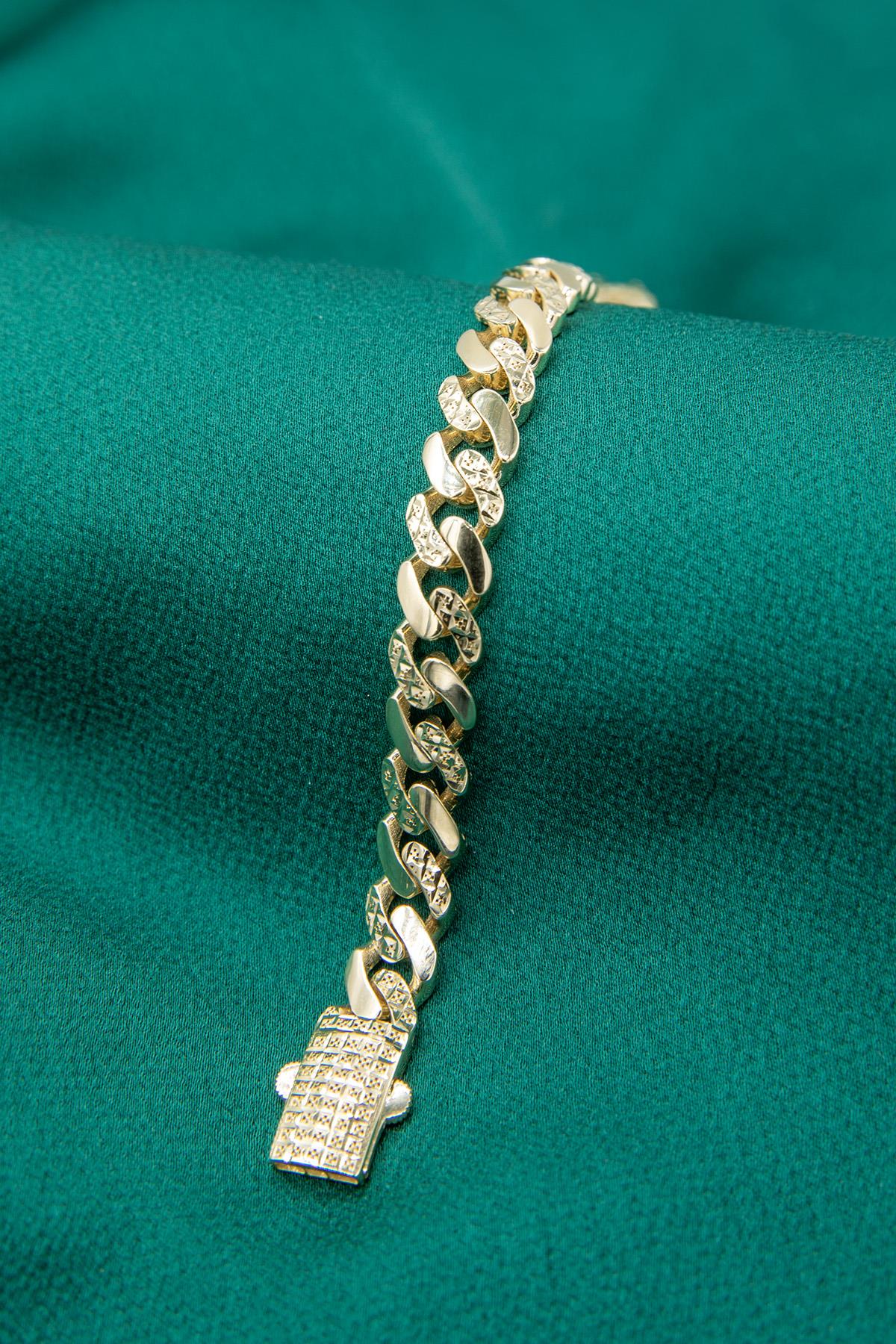 14K Gold Patterned Cuban Bracelet