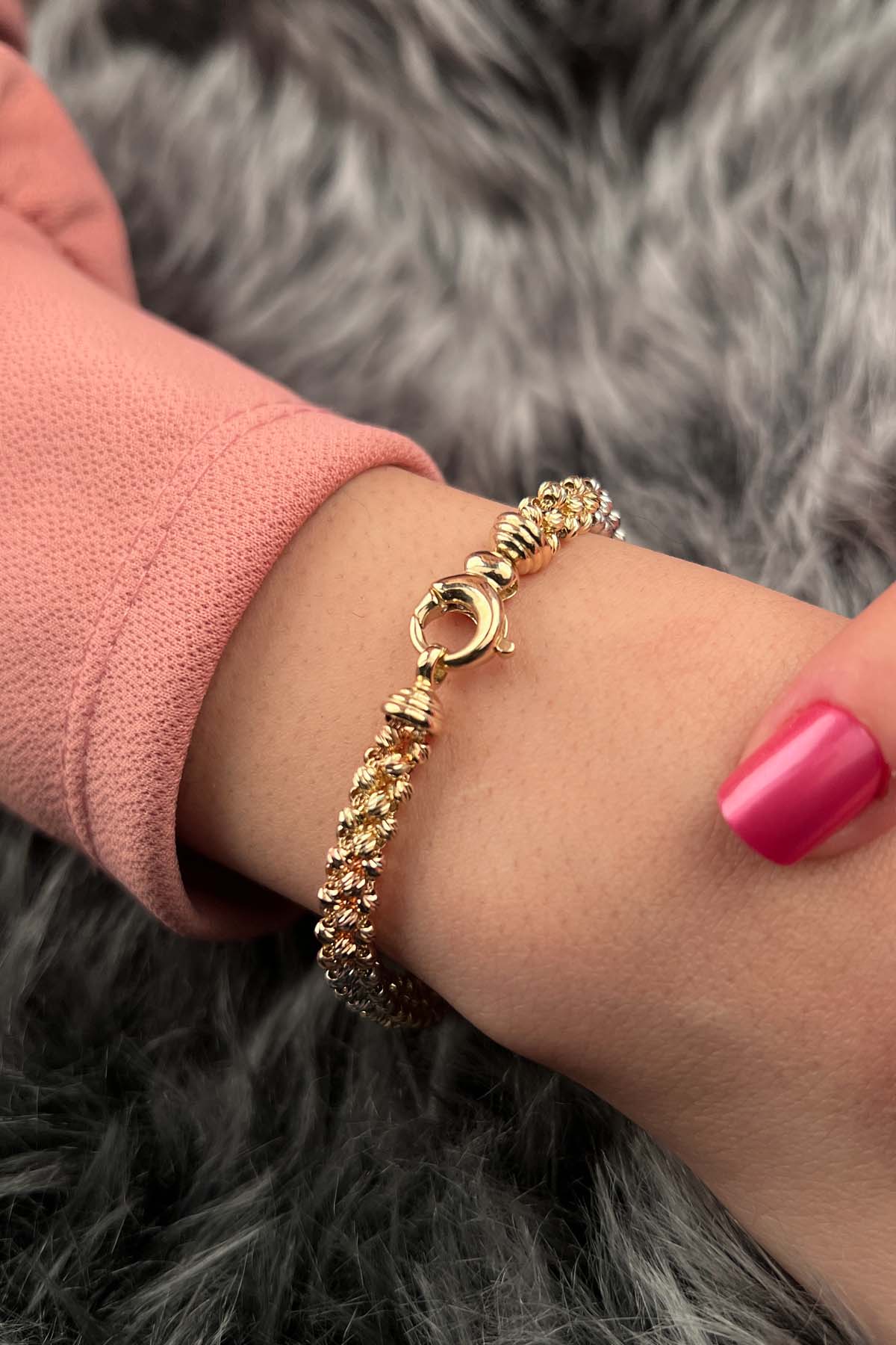 14K Gold Tri_ Color Dorica Tarnish Resistant Adjustable Bracelet