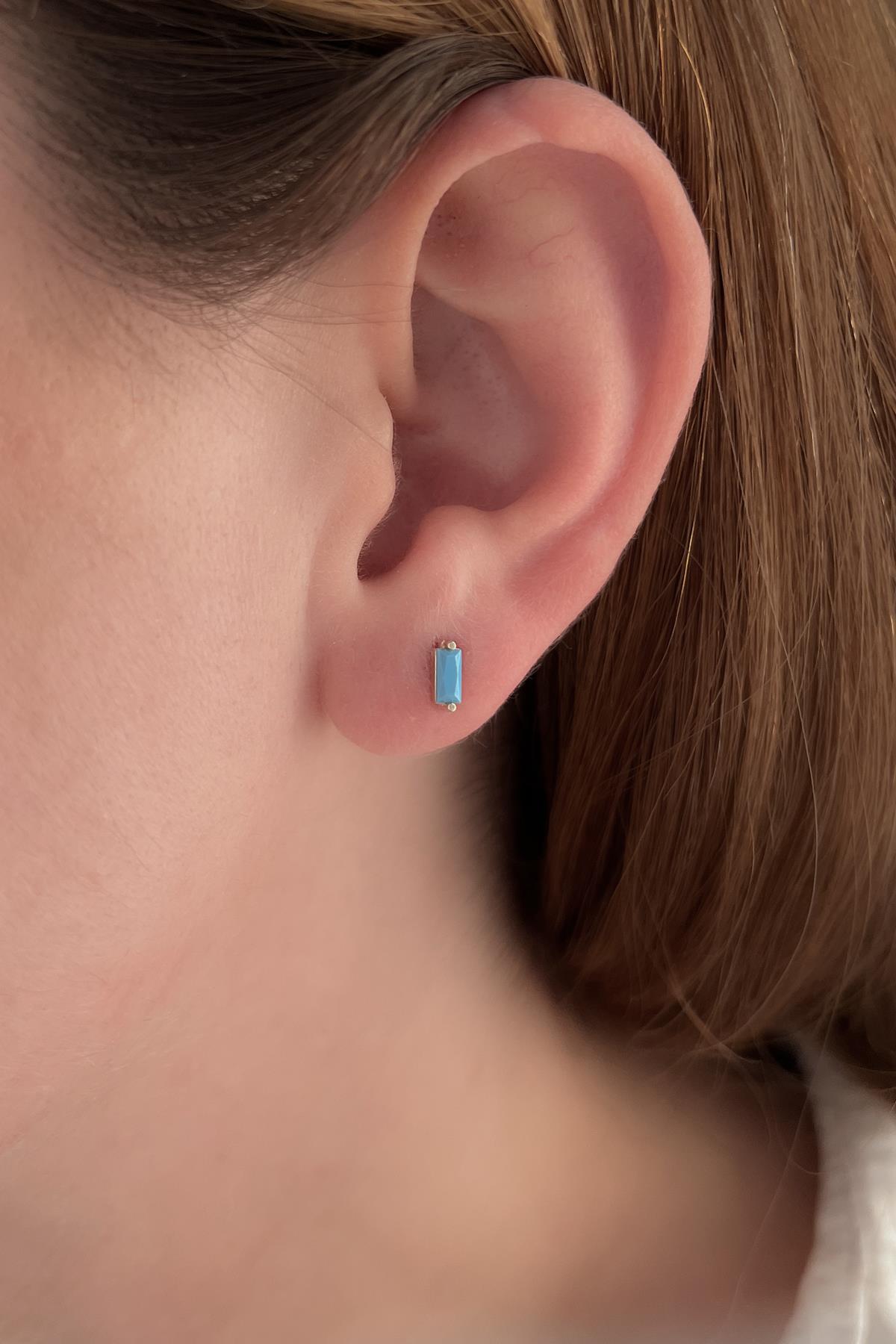 14K Gold Turquoise Stone Baguette Stud Earrings