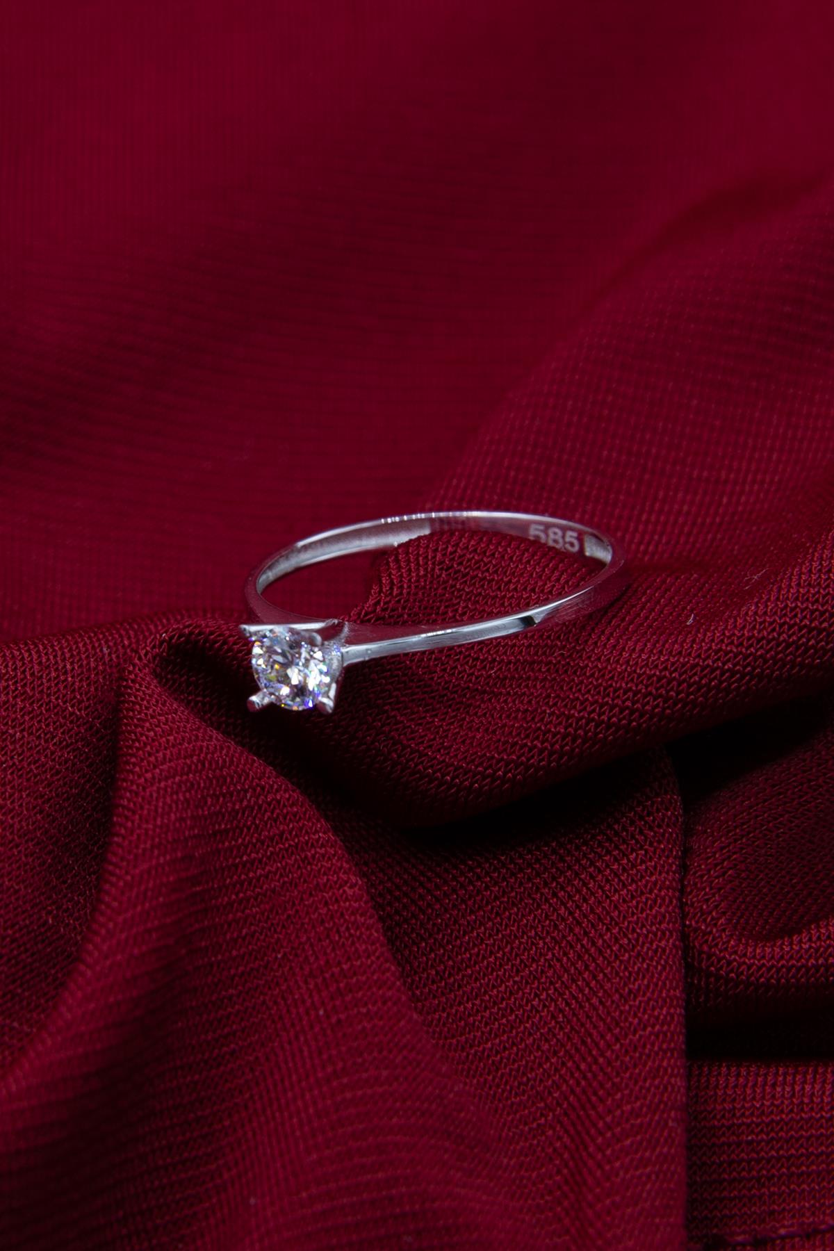 14K Gold White Solitaire Ring