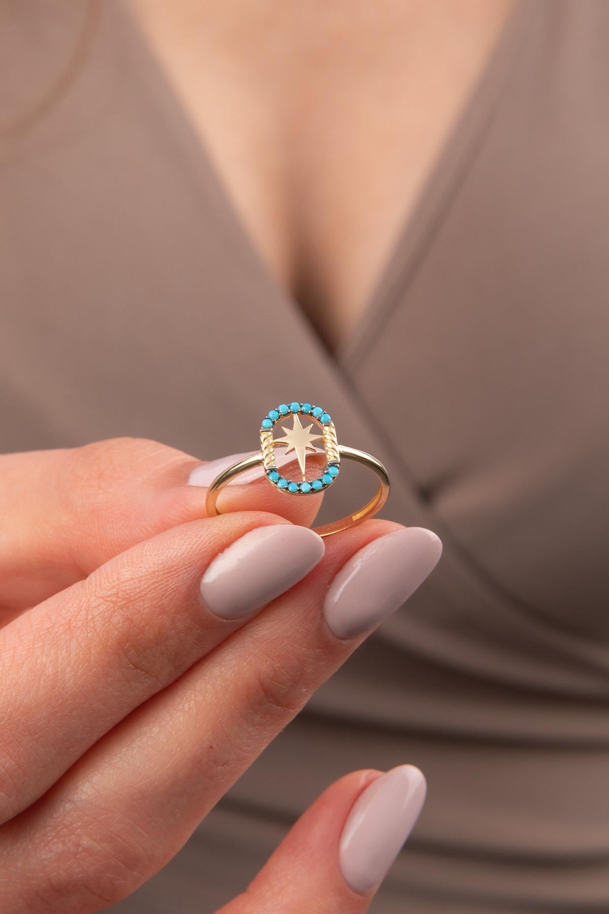 14K Gold ZigZag Croissant Ring
