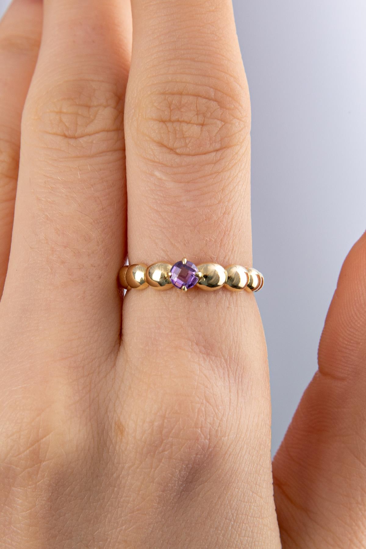 14K Gold Amethyst Stone Domed Ring