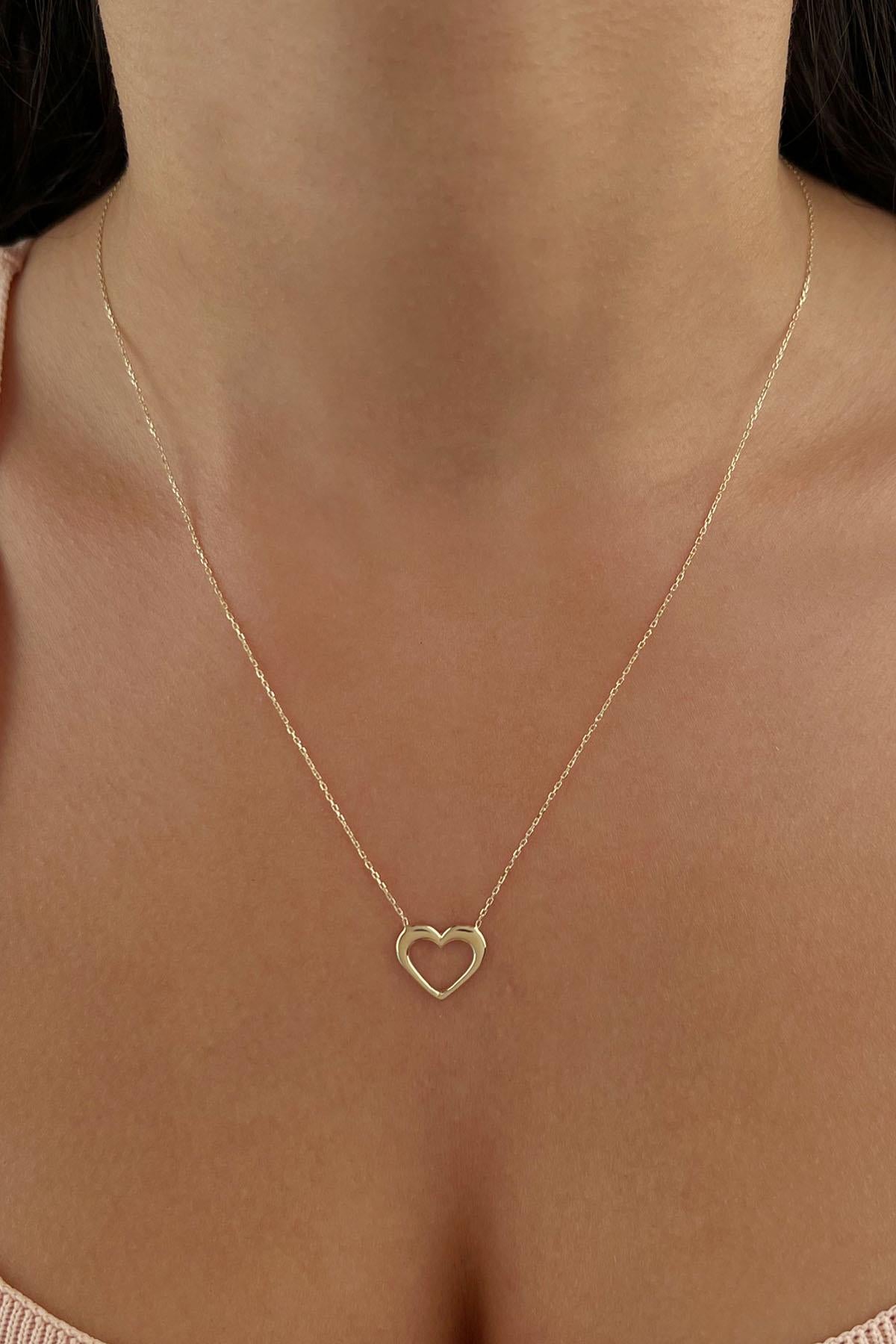 14K Gold Chunky Heart Necklace