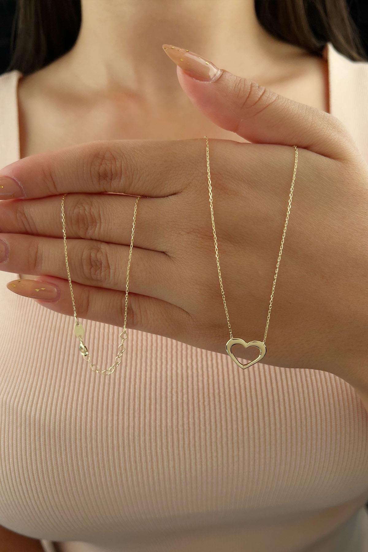 14K Gold Chunky Heart Necklace