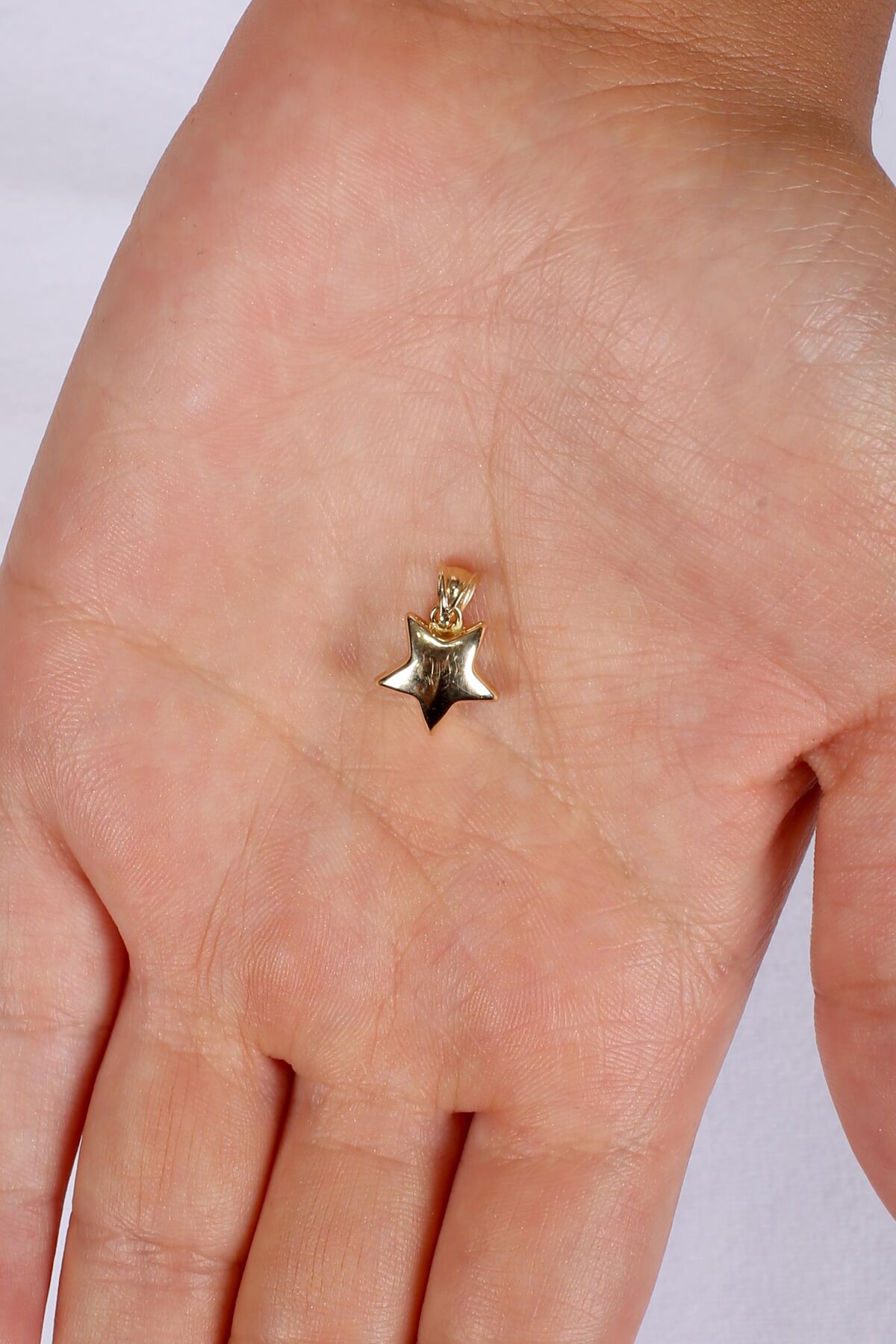 14K Gold Chunky Star Charm
