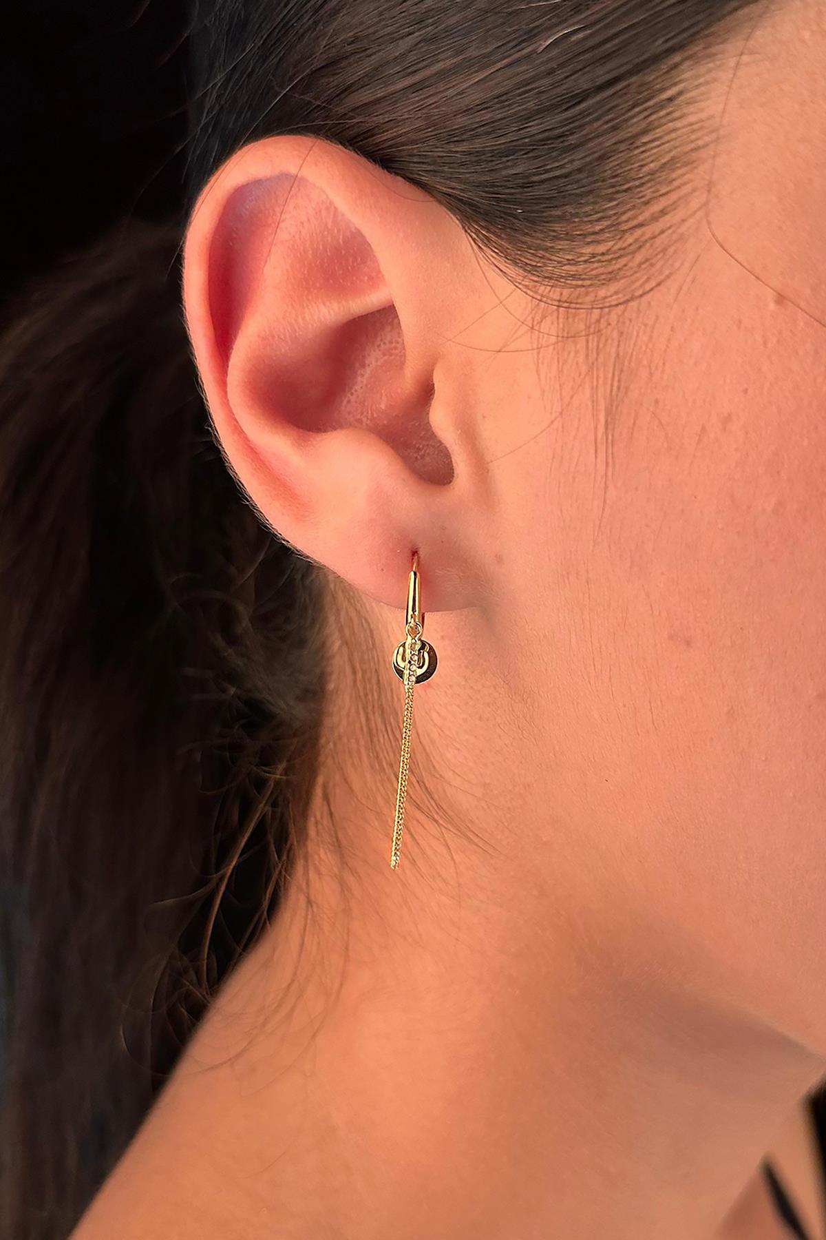 14K Gold Fine Chain Huggie Earrings