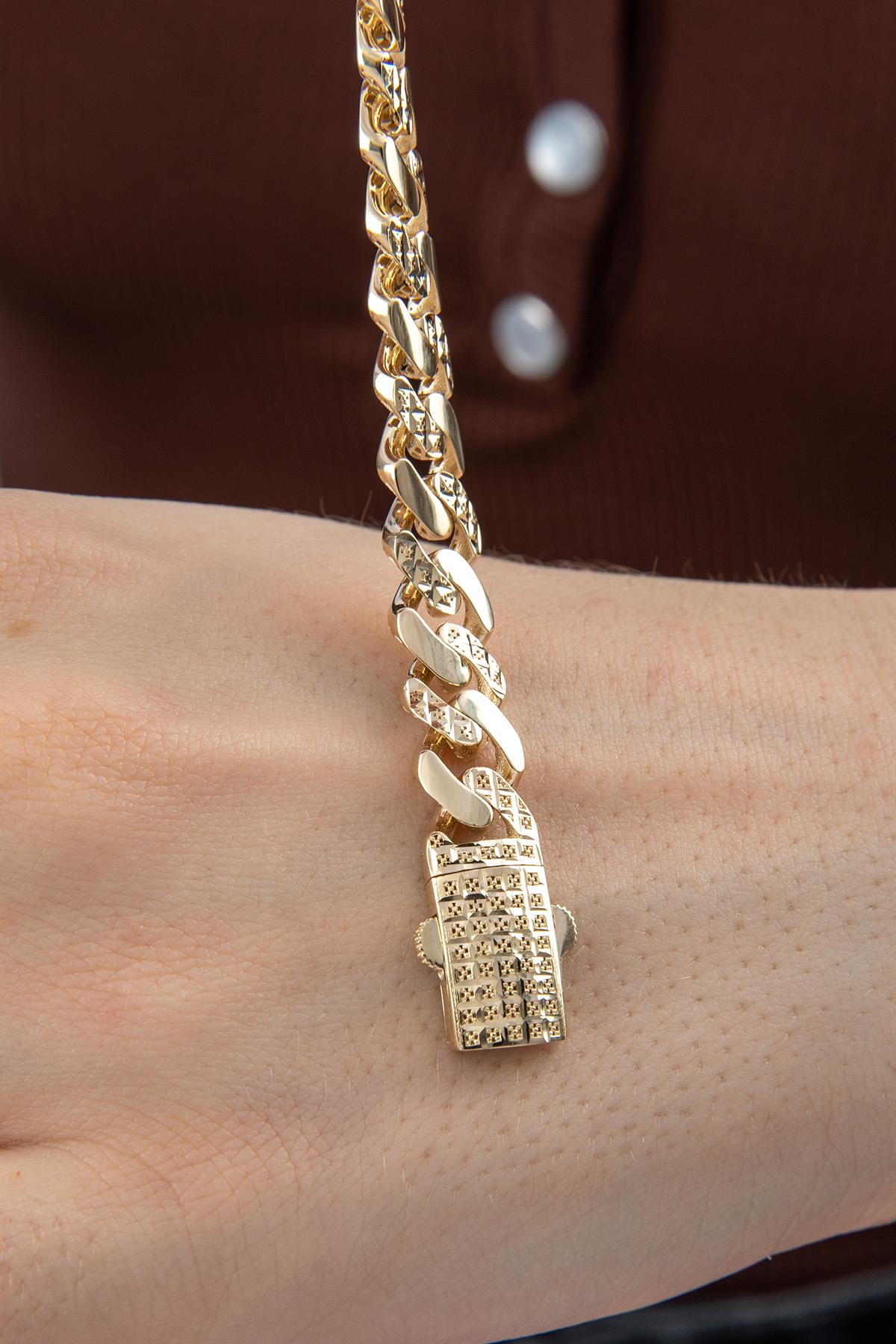 14K Gold Patterned Cuban Bracelet
