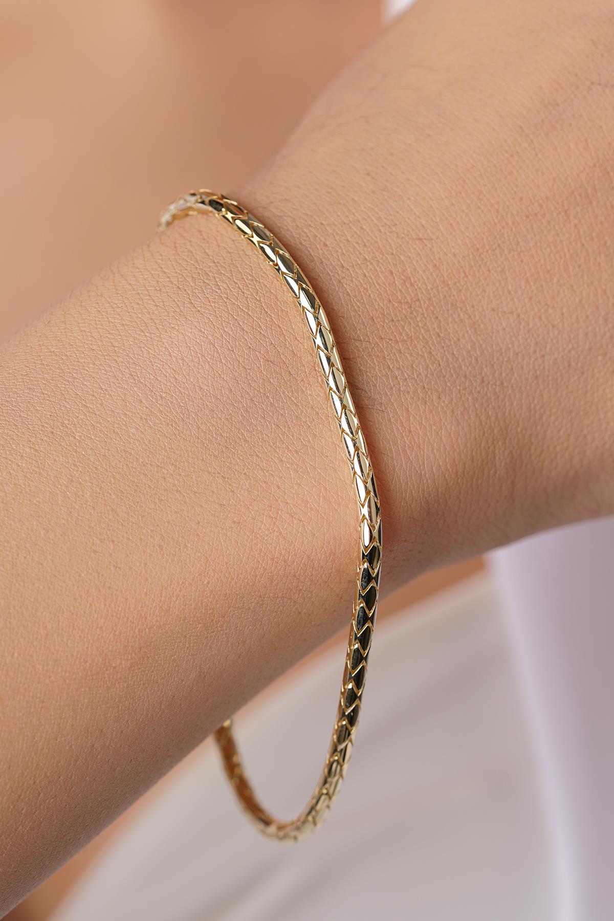 14K Gold Sativa Bracelet