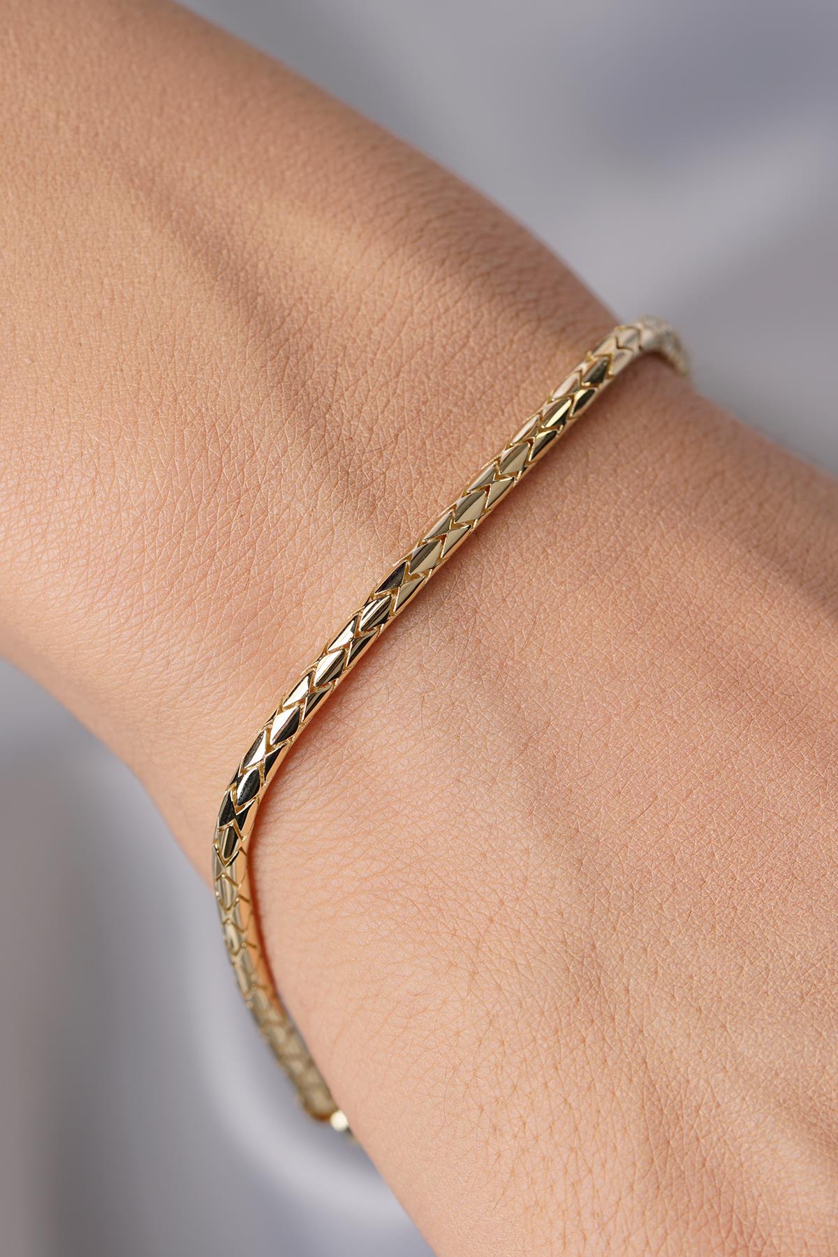 14K Gold Sativa Bracelet